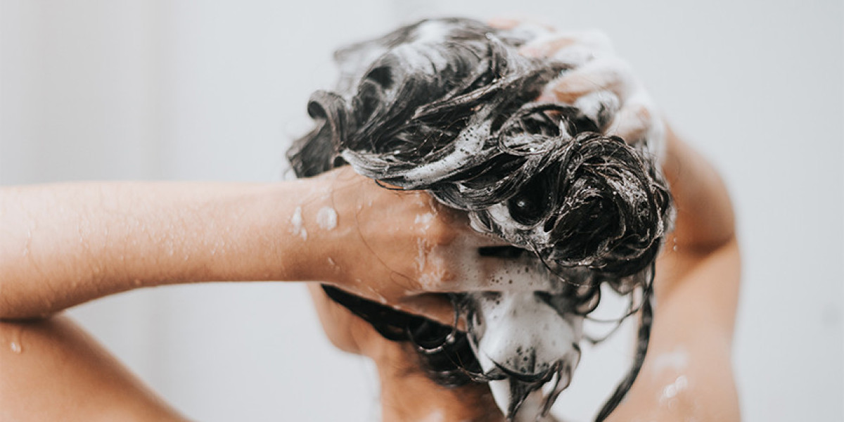 Zinc Pyrithione Shampoo for Hair Fall Control in Pakistan | Dandruff Solution