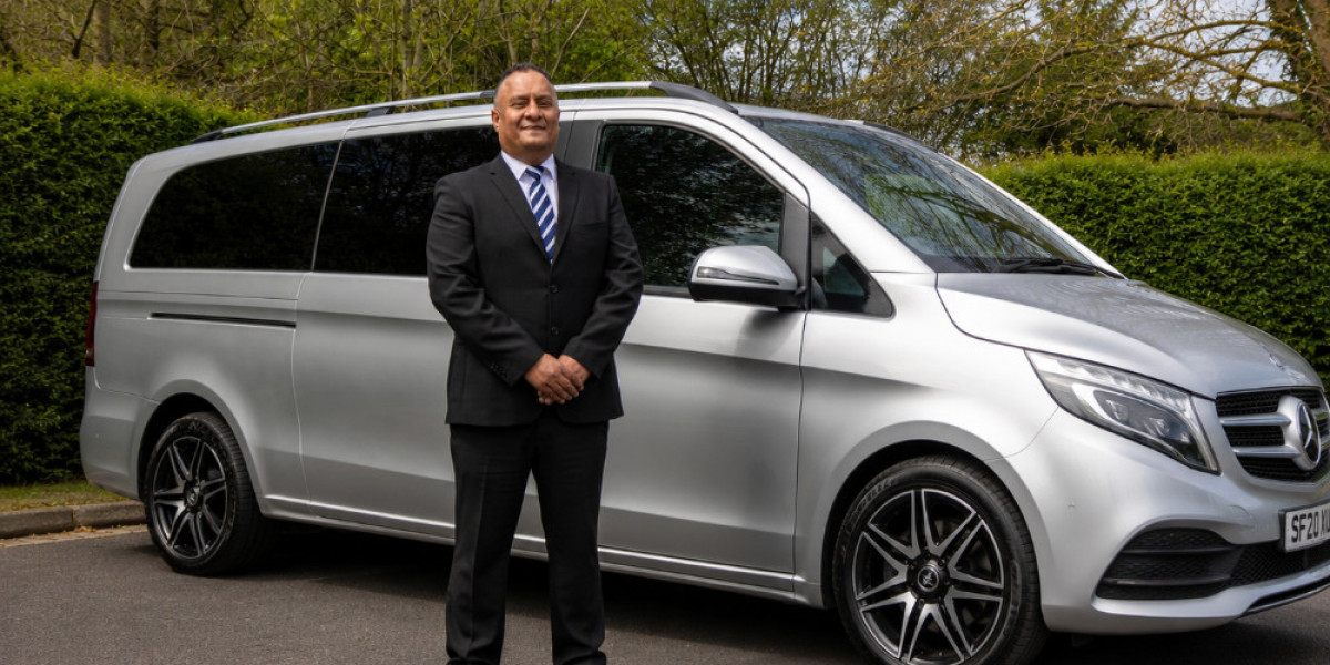 Advantages of Hiring Long-Distance Chauffeur Service | National Executive Transfers